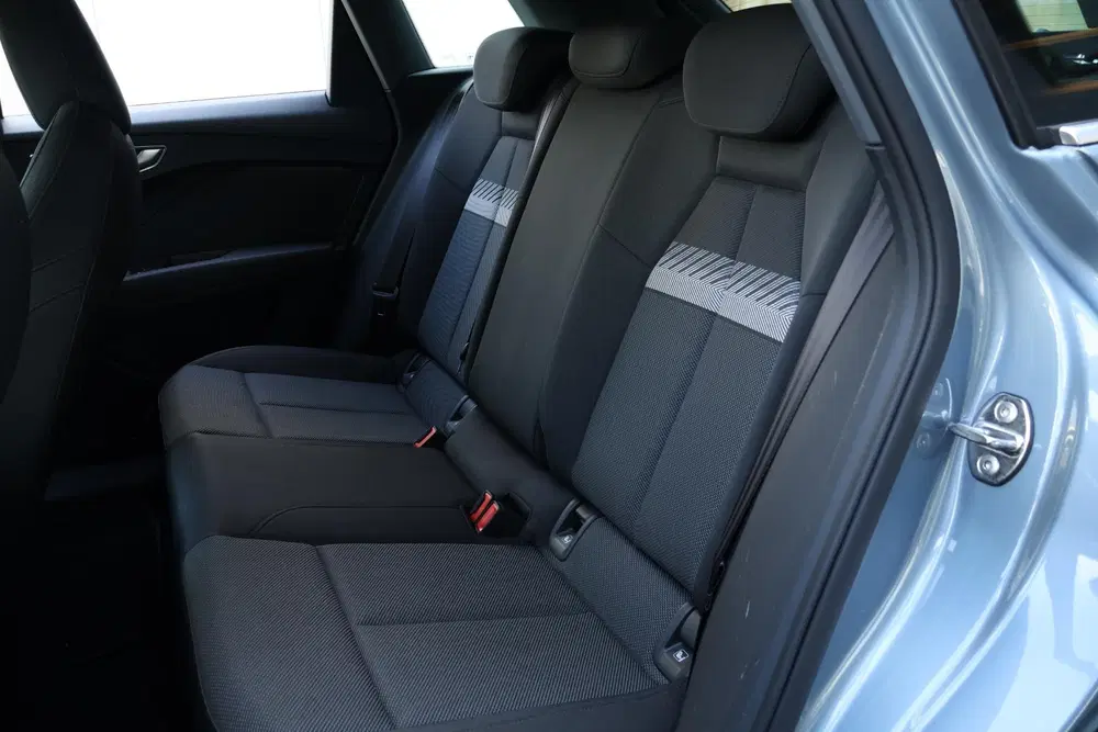 Audi Q4 e-tron 40 Advanced edition 77 kWh uit 2022, foto 14