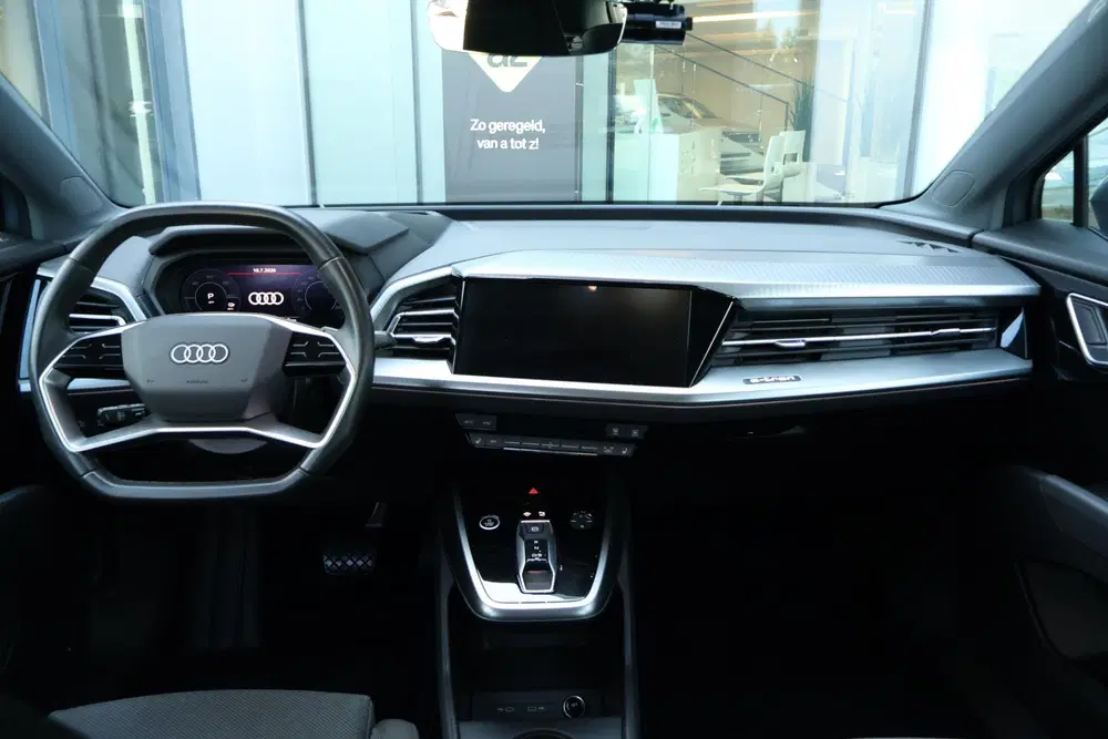 Audi Q4 e-tron 40 Advanced edition 77 kWh uit 2022, foto 15