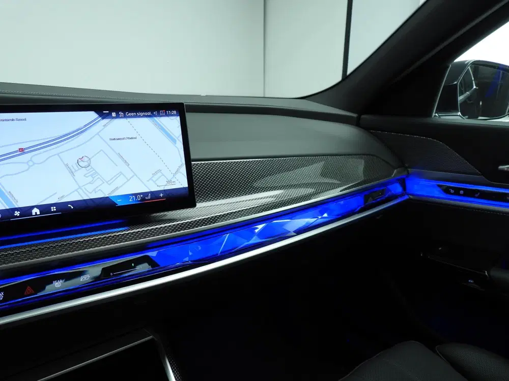 BMW 7-serie 750e xDrive uit 2024, foto 11