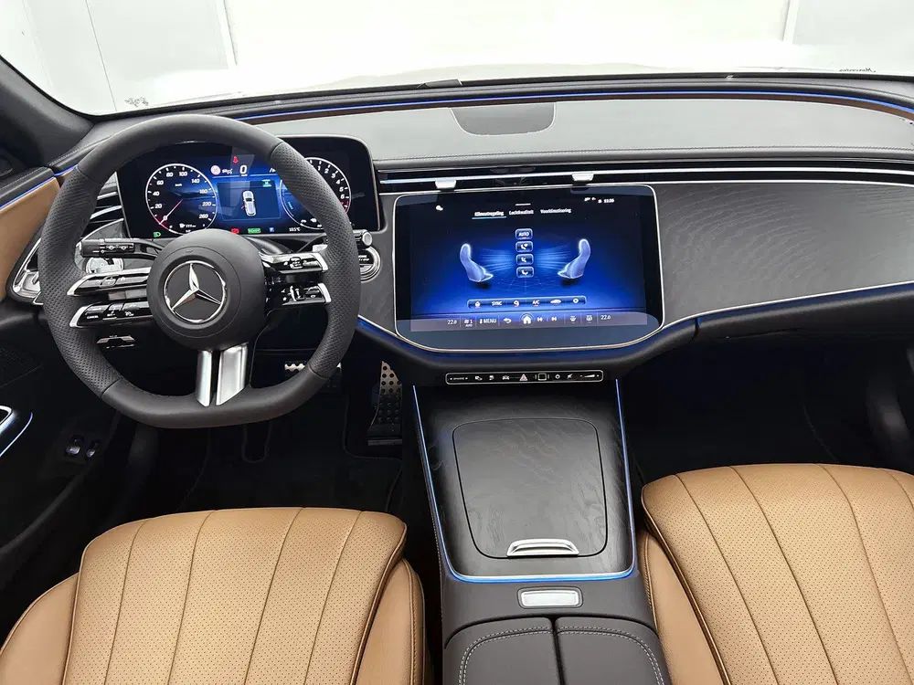 Mercedes-Benz E-Klasse 300 e Business Solution AMG uit 2026, foto 4