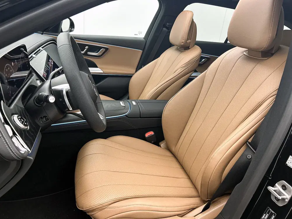 Mercedes-Benz E-Klasse 300 e Business Solution AMG uit 2026, foto 5