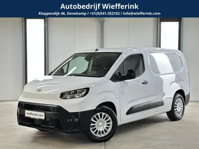 Toyota Proace City Challenger Long (L2) 50 kWh 136p uit 2026