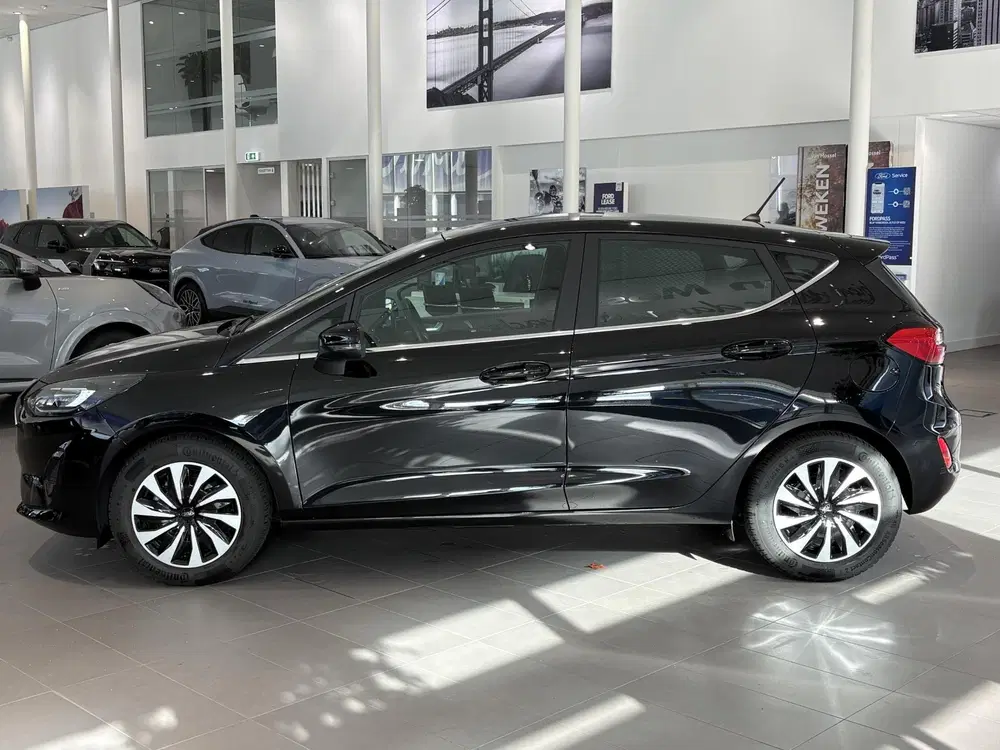Ford Fiesta 1.0 EcoBoost Hybrid Titanium uit 2023, foto 7