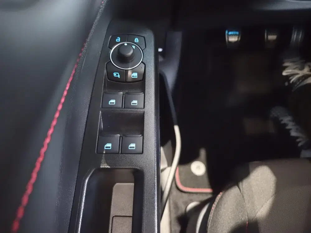 Ford Puma Hybrid ST-Line uit 2026, foto 14