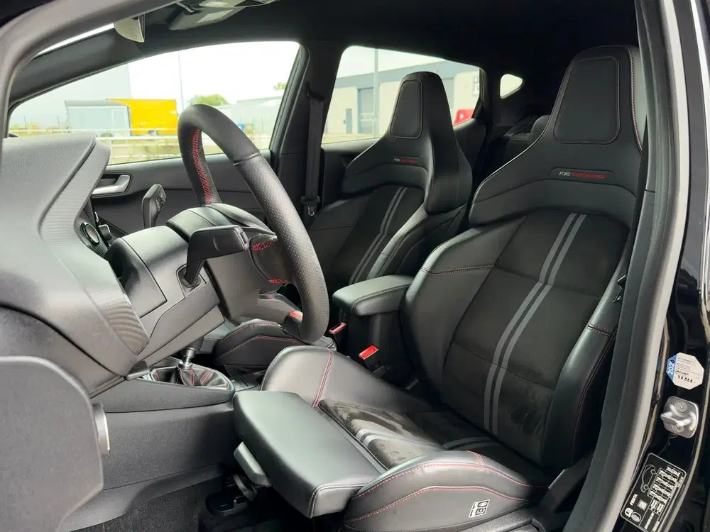 Ford Fiesta 1.5 EcoBoost ST-X uit 2023, foto 4