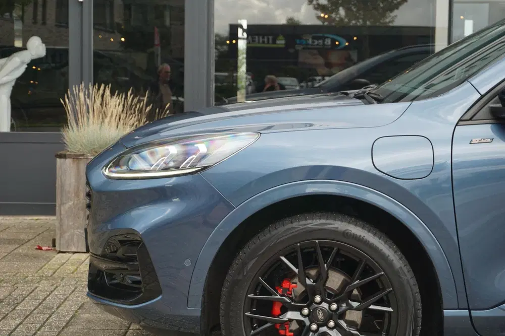 Ford Kuga 2.5 PHEV ST-Line X uit 2023, foto 15