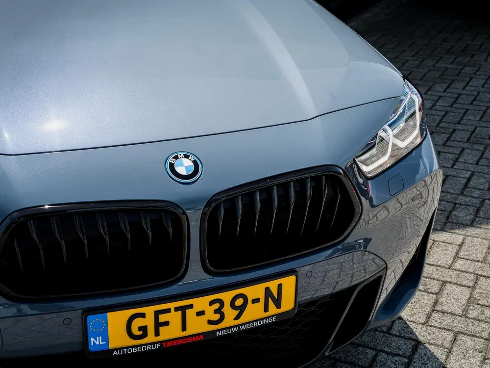 BMW X2 xDrive25e High Executive uit 2023, foto 8
