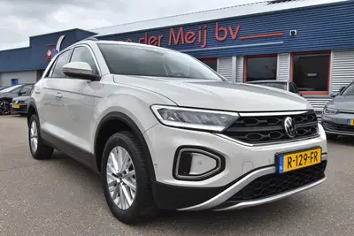 Volkswagen T-Roc 1.5 TSI Life 75 Edition uit 2022