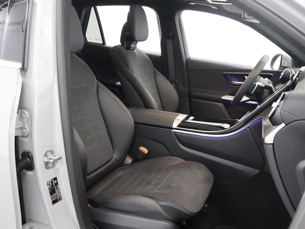 Mercedes-Benz GLC 300e 4MATIC Business Solution AMG uit 2026, foto 10