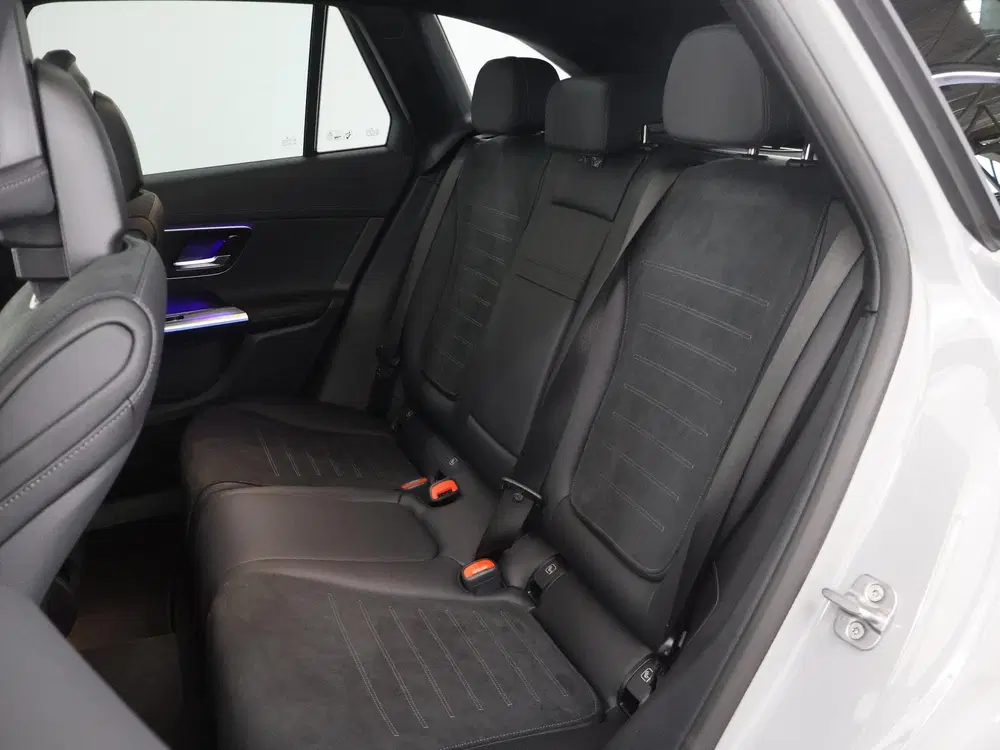 Mercedes-Benz GLC 300e 4MATIC Business Solution AMG uit 2026, foto 11