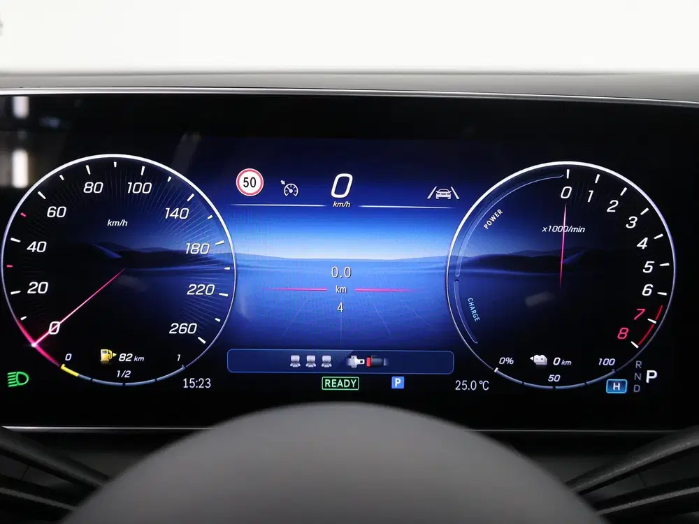 Mercedes-Benz GLC 300e 4MATIC Business Solution AMG uit 2026, foto 12