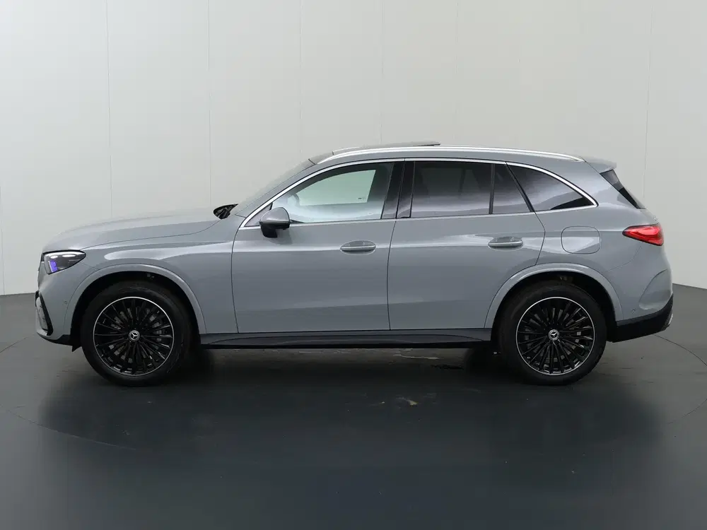 Mercedes-Benz GLC 300e 4MATIC Business Solution AMG uit 2026, foto 5