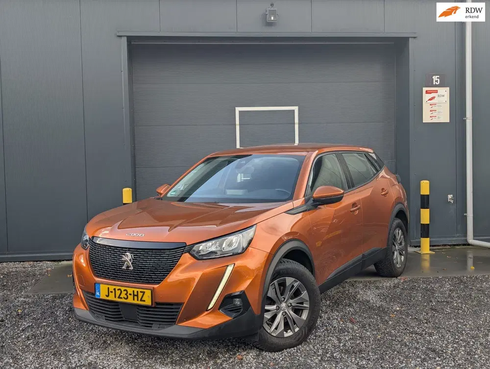 Peugeot 2008 1.2 PureTech Allure uit 2020
