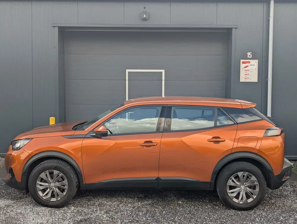 Peugeot 2008 1.2 PureTech Allure uit 2020, foto 13