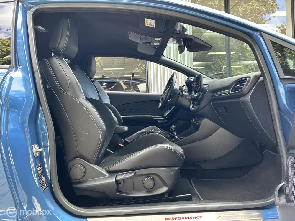Ford Fiesta 1.5 EcoBoost ST-3 NAVI uit 2020, foto 10