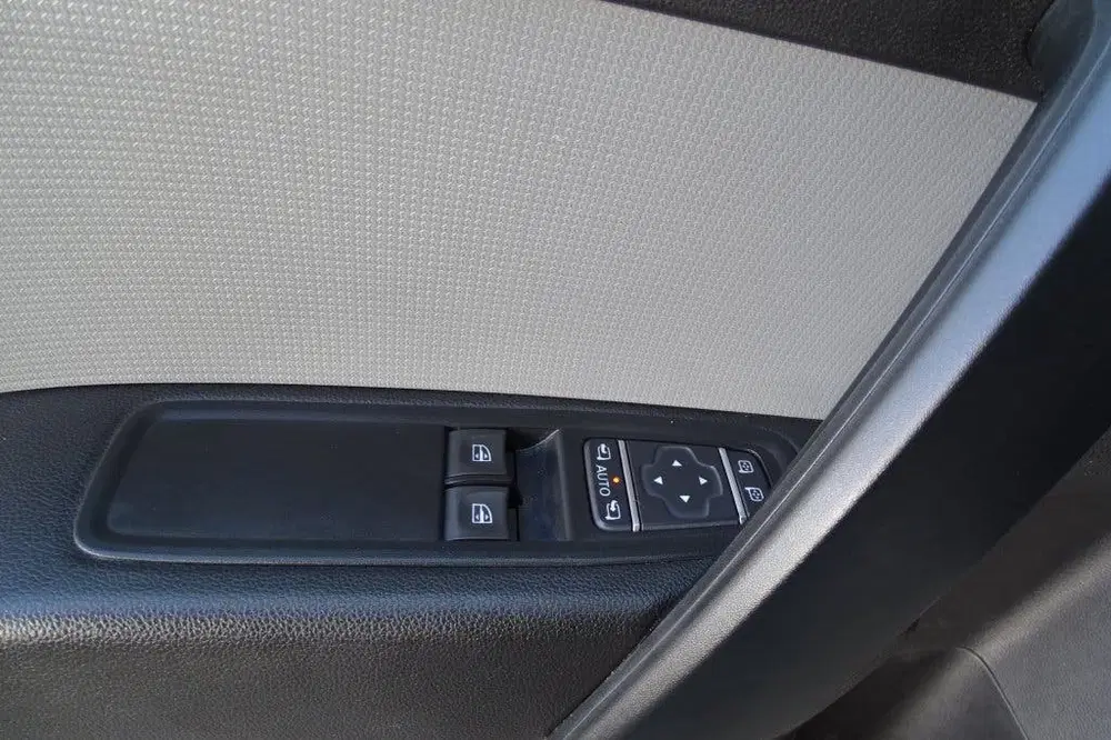 Renault Kangoo 1.5 Blue dCi Luxe uit 2023, foto 11
