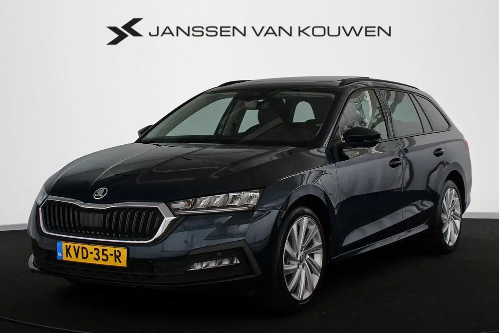 Skoda Octavia 1.4 TSI iV PHEV Business Edition Pano St uit 2022