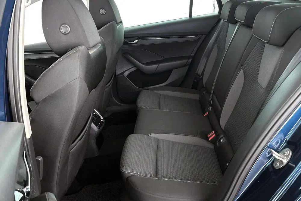 Skoda Octavia 1.4 TSI iV PHEV Business Edition Pano St uit 2022, foto 10