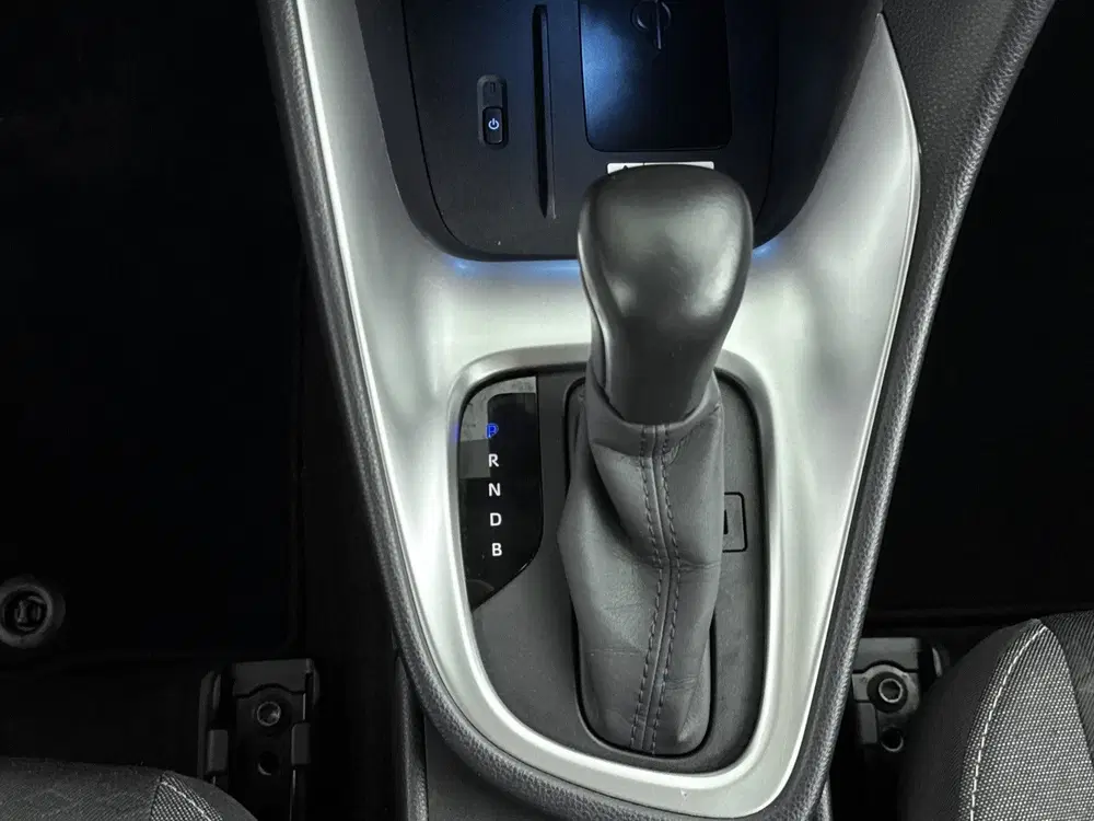 Toyota Yaris 1.5 Hybrid 115 First Edition uit 2022, foto 10
