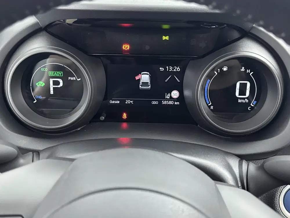 Toyota Yaris 1.5 Hybrid 115 First Edition uit 2022, foto 5