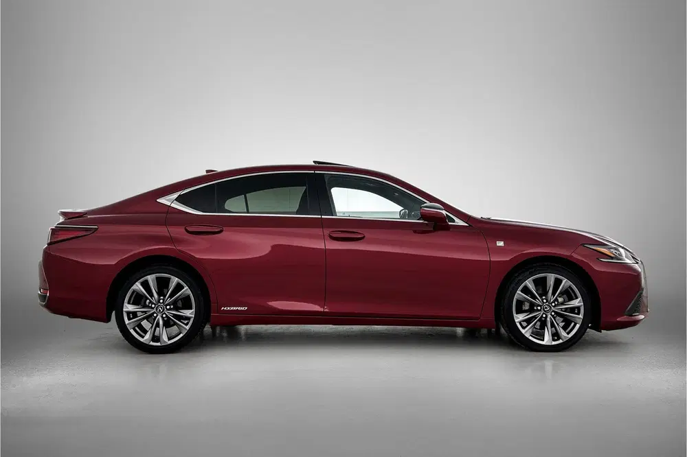 Lexus ES 300h F Sport Line uit 2020, foto 13