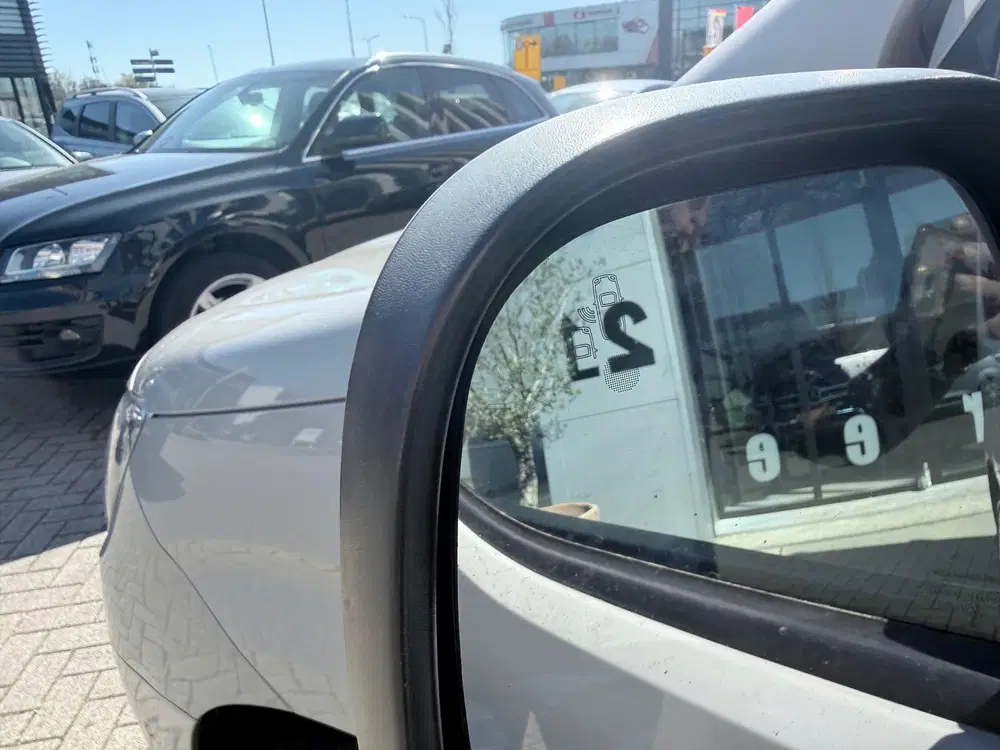 Opel Combo 1.2 Turbo Edition PANO LED CARPLAY CAMERA uit 2019, foto 10