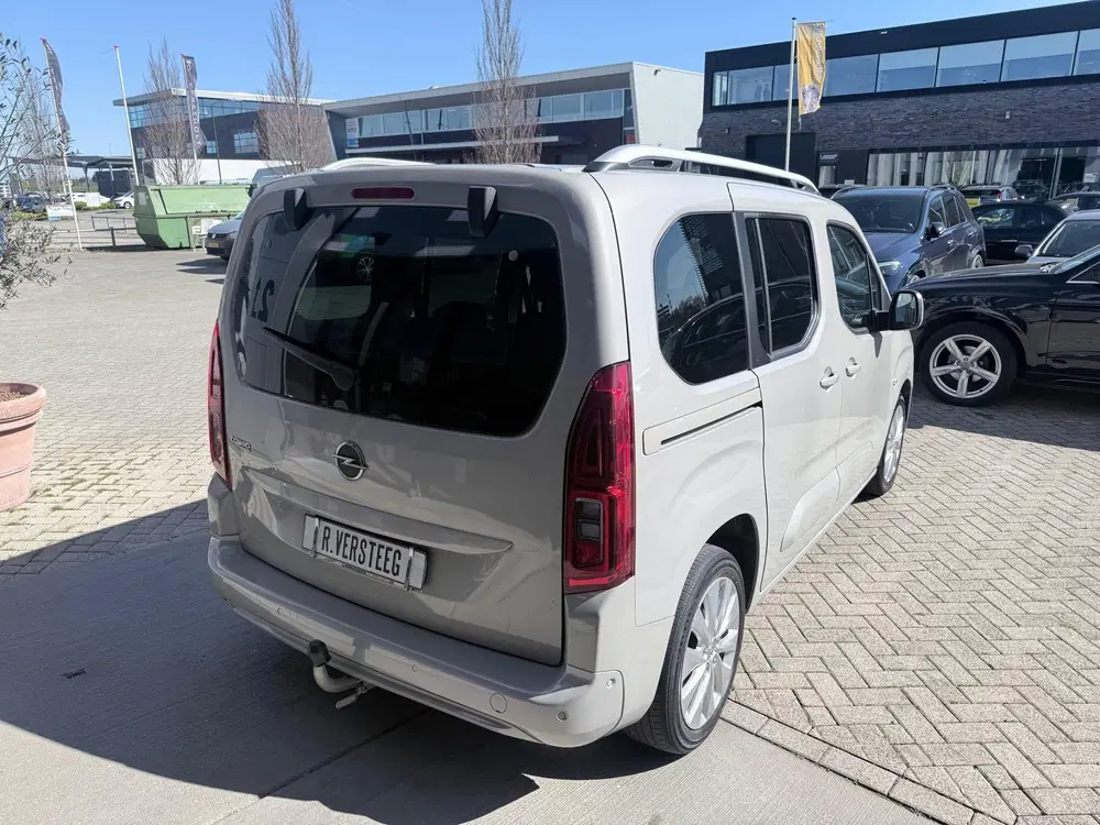 Opel Combo 1.2 Turbo Edition PANO LED CARPLAY CAMERA uit 2019, foto 5
