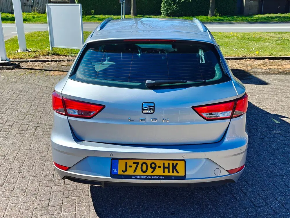 SEAT Leon 1.0 EcoTSI Style Business Intense uit 2019, foto 4