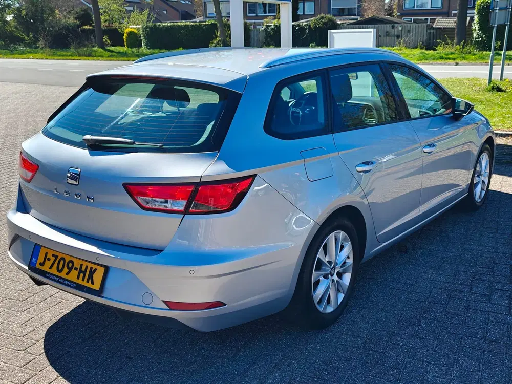 SEAT Leon 1.0 EcoTSI Style Business Intense uit 2019, foto 6