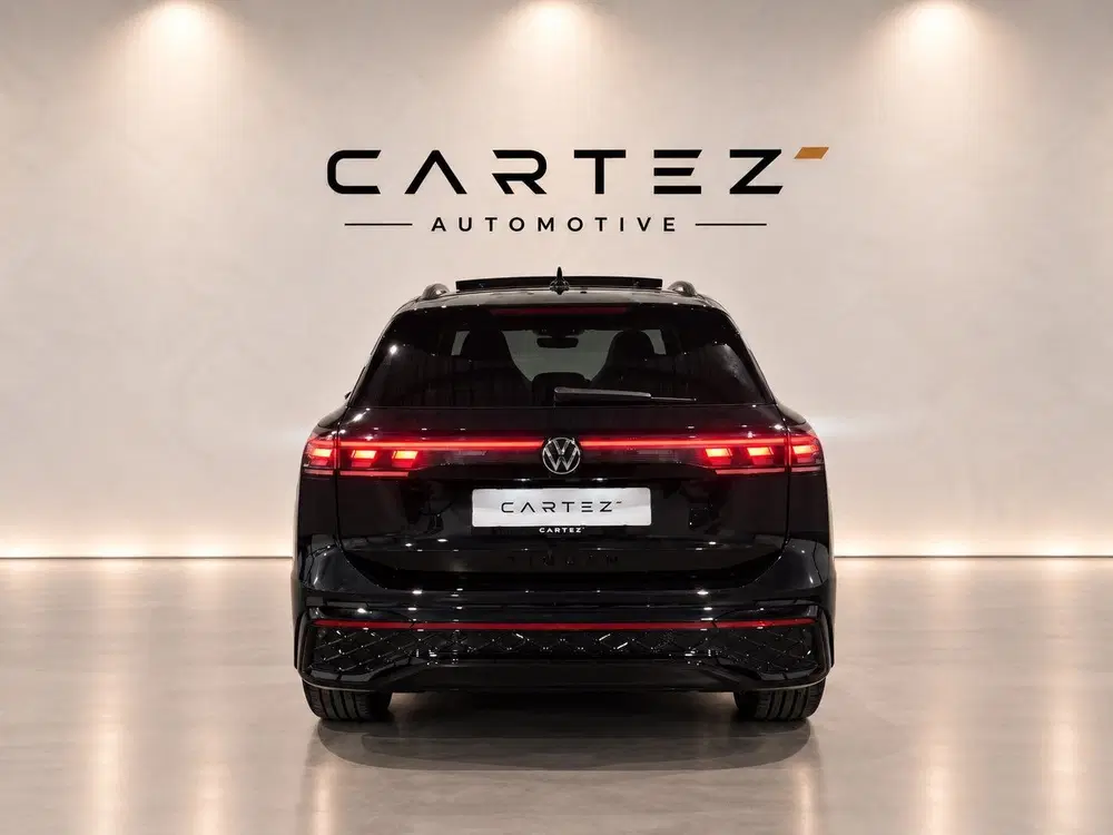 Volkswagen Tiguan 1.5 eHybrid R-Line Edition uit 2024, foto 8