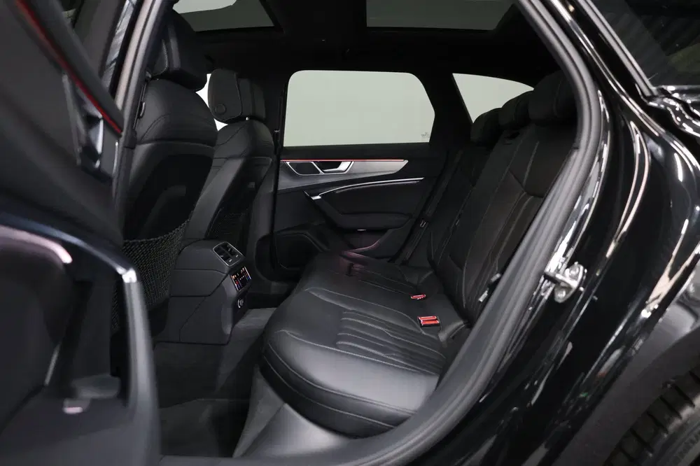 Audi A6 45 TFSI quattro S edition 3x S-LINE uit 2019, foto 11