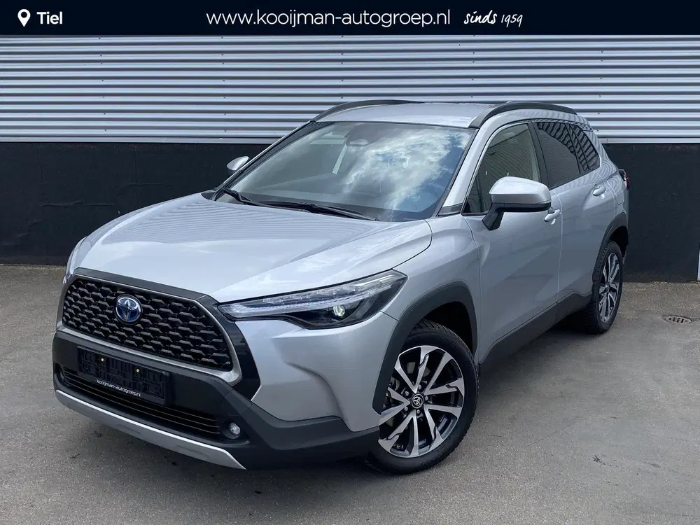 Toyota Corolla Cross Hybrid 140 Dynamic edition Navigatie uit 2024