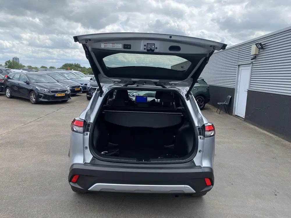 Toyota Corolla Cross Hybrid 140 Dynamic edition Navigatie uit 2024, foto 5