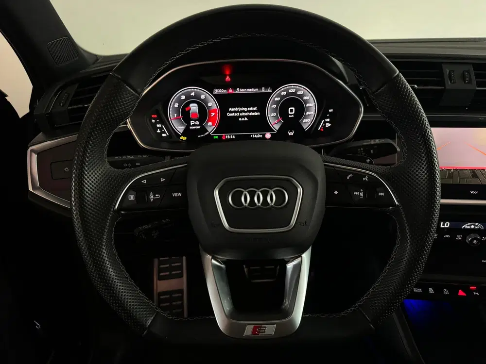 Audi Q3 35 TFSI S Line Competiti Pano uit 2024, foto 14