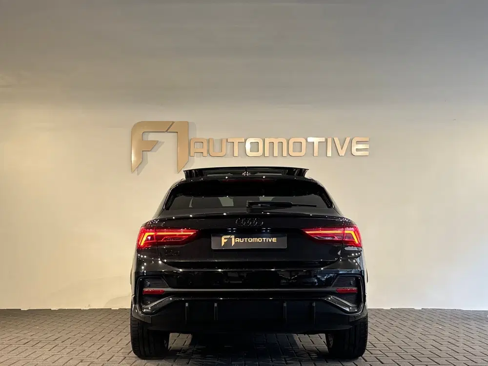 Audi Q3 35 TFSI S Line Competiti Pano uit 2024, foto 5