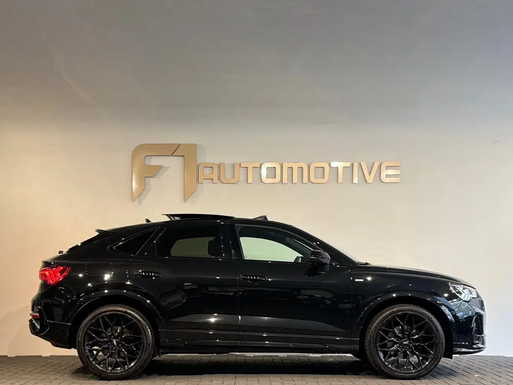 Audi Q3 35 TFSI S Line Competiti Pano uit 2024, foto 7