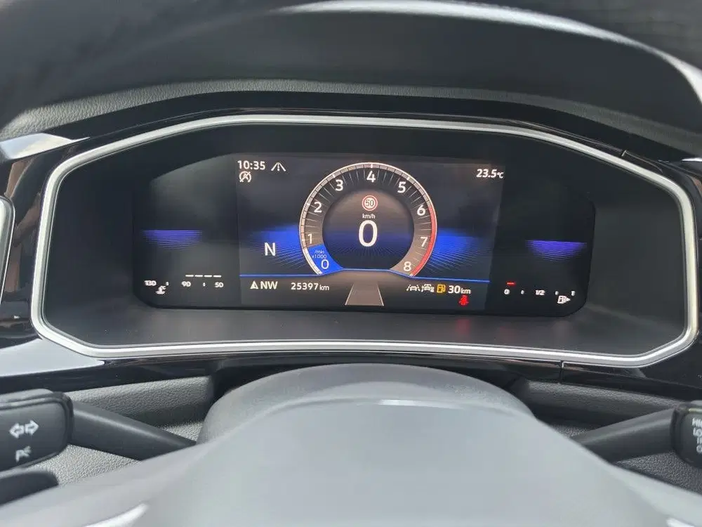 Volkswagen T-Roc 1.5 TSI R-Line uit 2025, foto 12