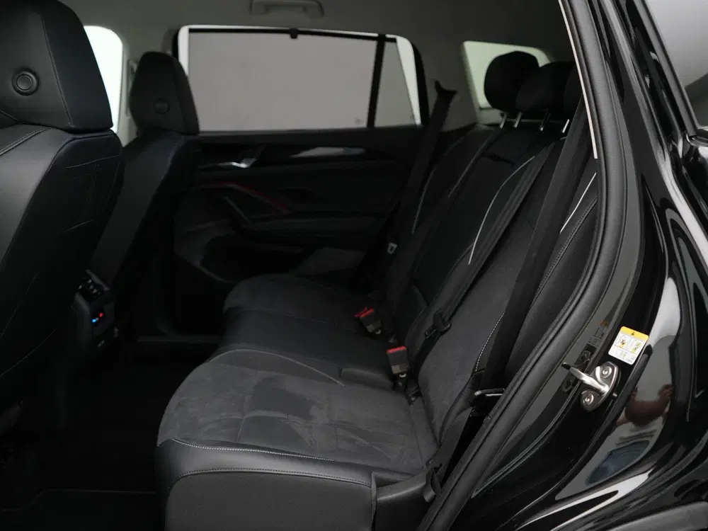 Volkswagen Tayron Elegance 1.5 eHybrid 204 PK uit 2025, foto 6