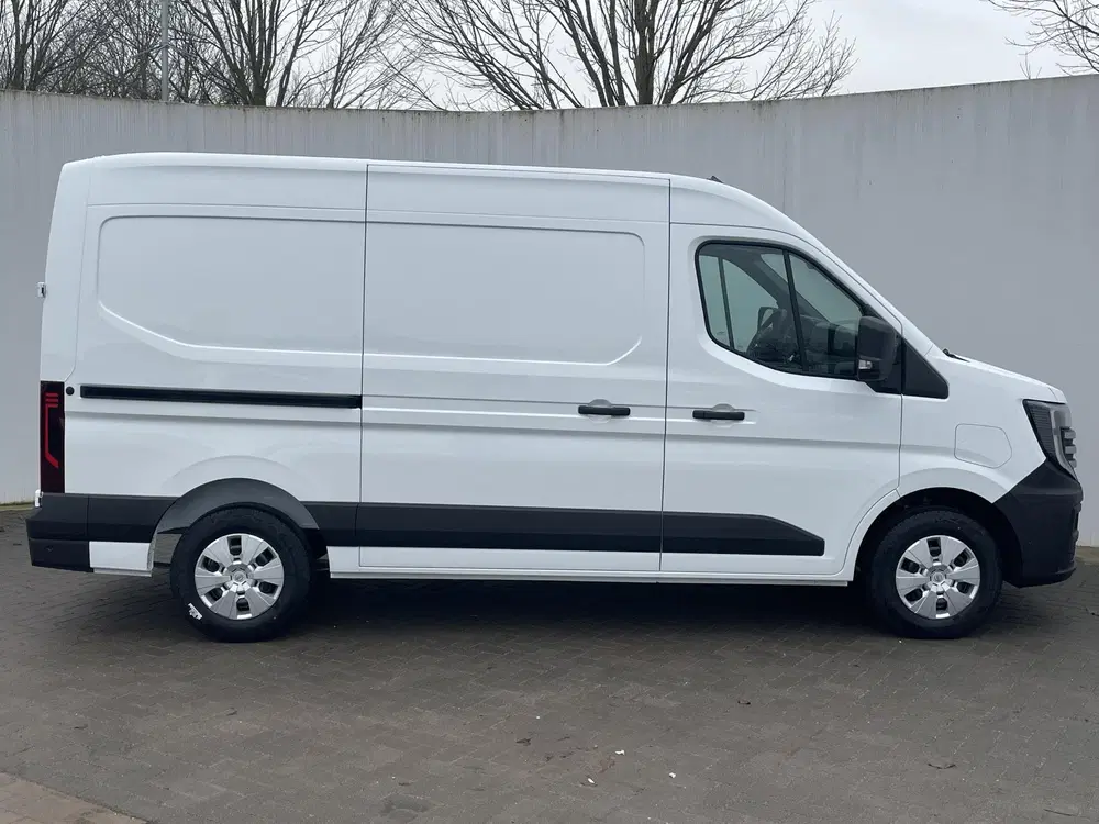 Nissan Interstar e L2H2 Limited 87 kWh uit 2025, foto 9