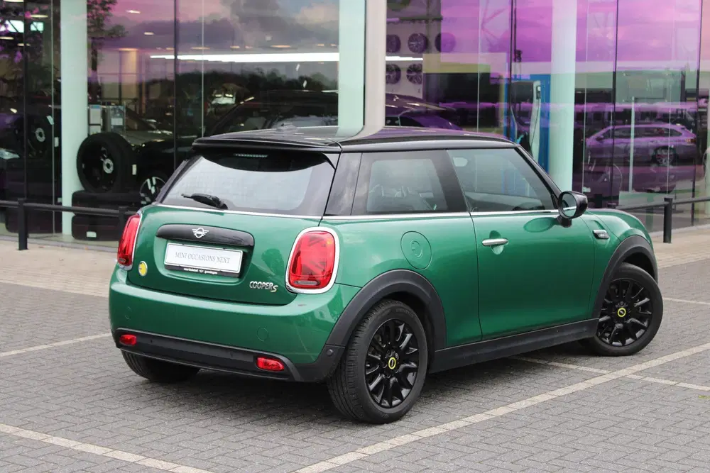 Mini Electric Yours Classic uit 2022, foto 4