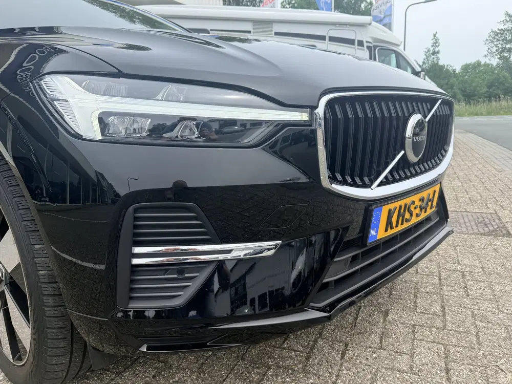 Volvo XC60 2.0 B4 Momentum Business uit 2023, foto 14