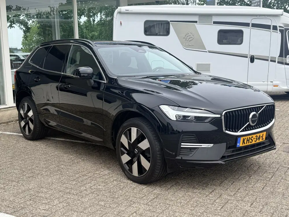 Volvo XC60 2.0 B4 Momentum Business uit 2023, foto 7