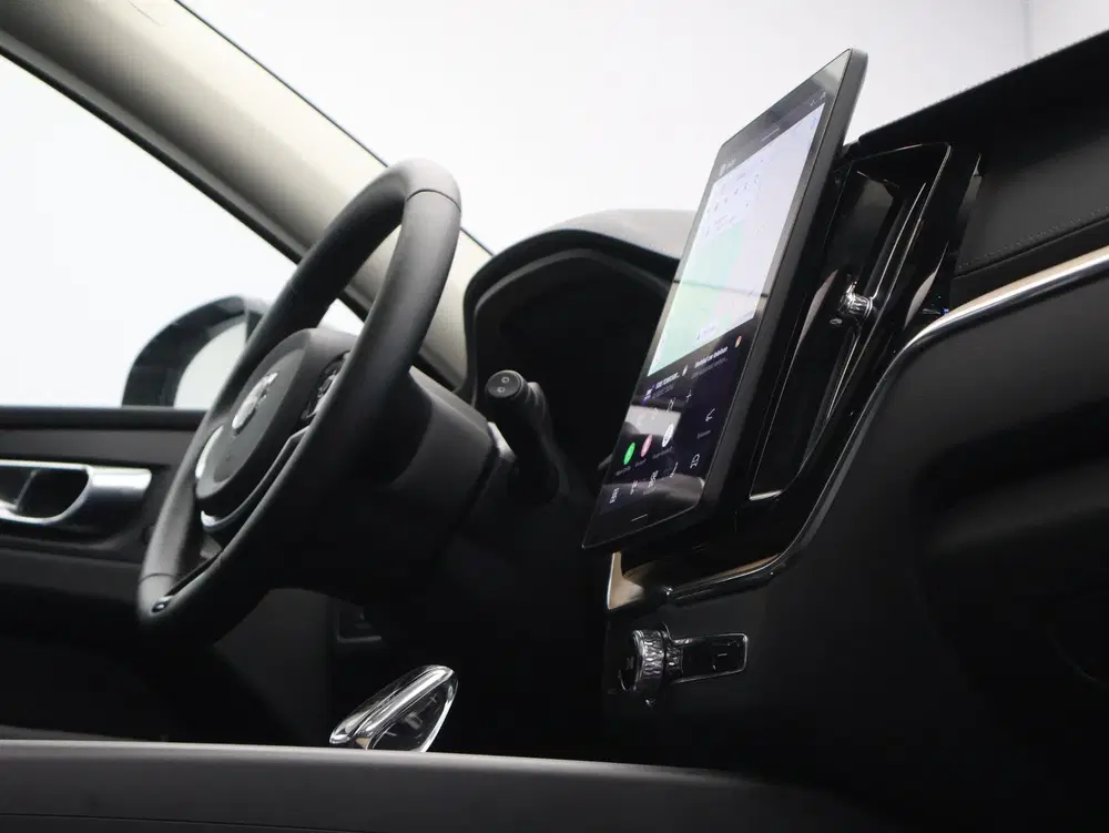 Volvo XC60 T6 AWD Plug-in hybrid Ultra Dark uit 2026, foto 11