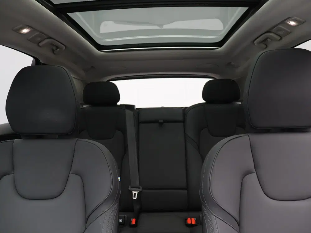 Volvo XC60 T6 AWD Plug-in hybrid Ultra Dark uit 2026, foto 12