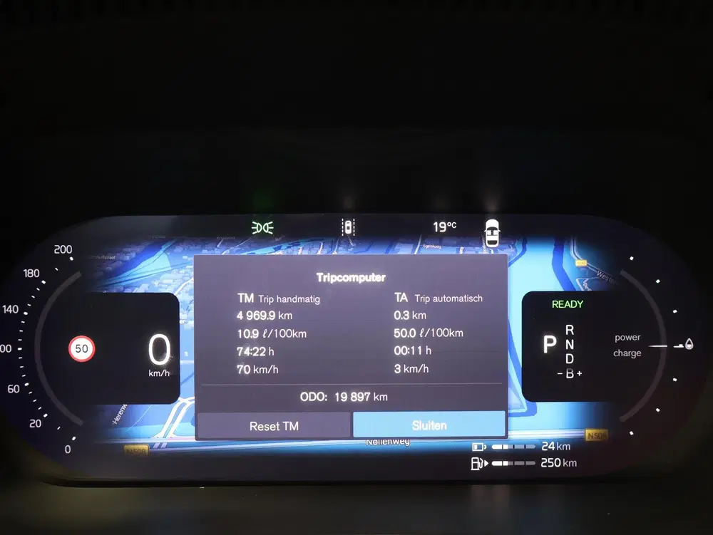 Volvo XC60 T6 AWD Plug-in hybrid Ultra Dark uit 2026, foto 4