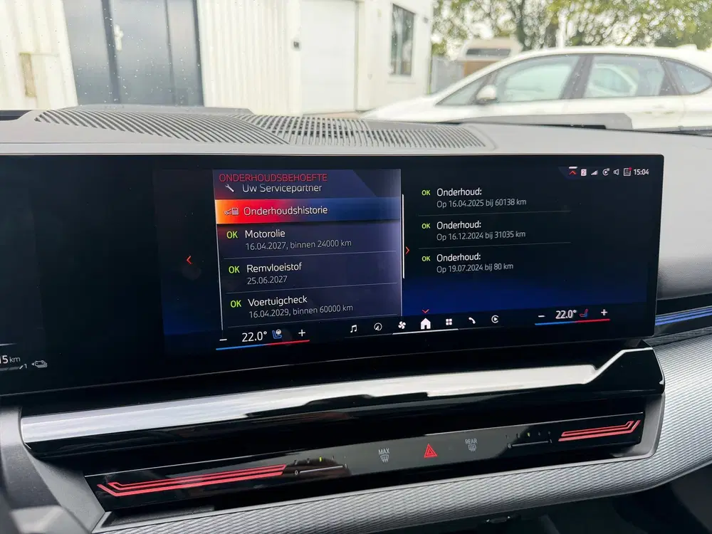 BMW 5-serie 530e M-Sport Pano uit 2024, foto 13