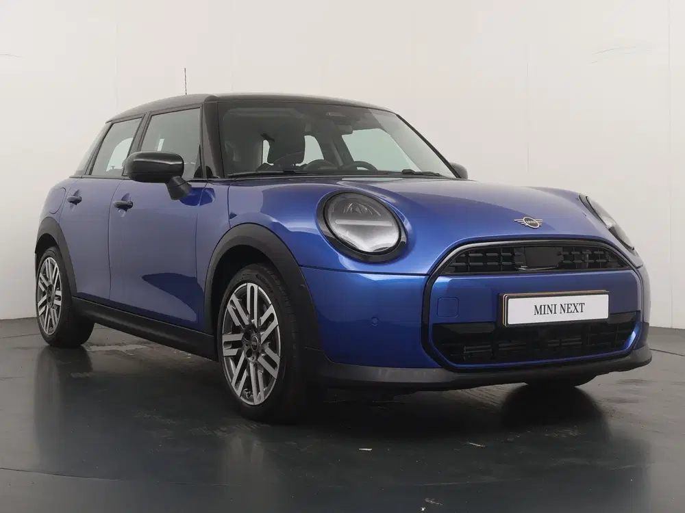 Mini Cooper C Cooper C Classic trim uit 2025, foto 7