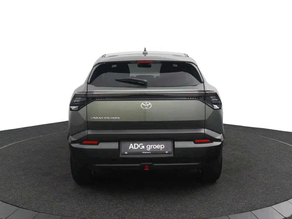 Toyota Urban Cruiser Dynamic 61 kWh uit 2026, foto 8
