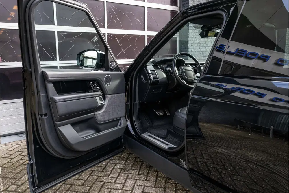 Land Rover Range Rover P400 Vogue 6 CILINDER Panorama-dak uit 2020, foto 15