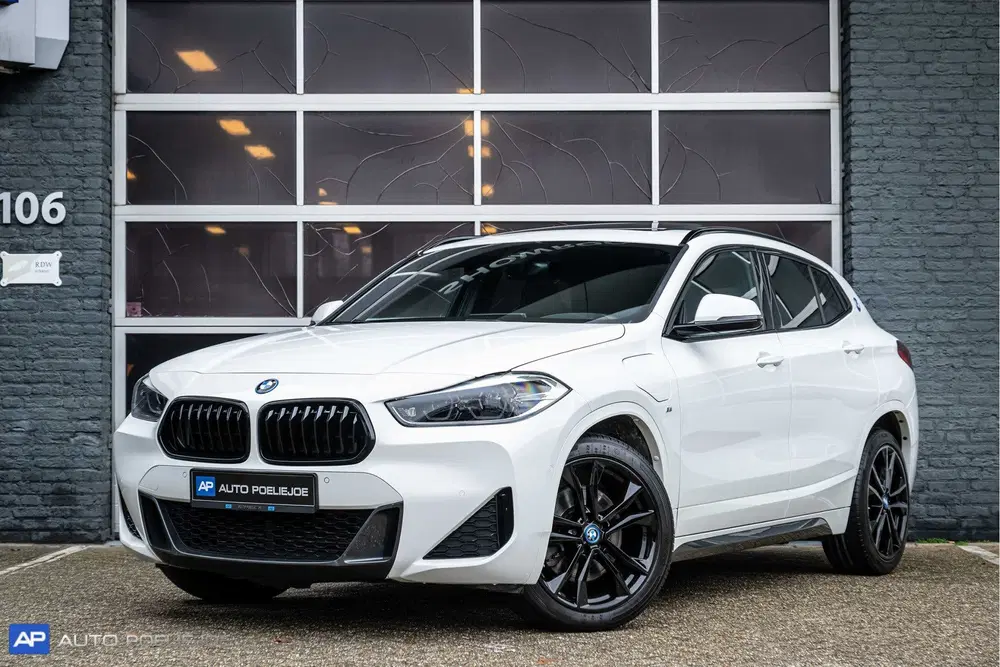 BMW X2 xDrive25e High Executive M sport uit 2023